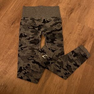 Gymshark Gray Camo Leggings